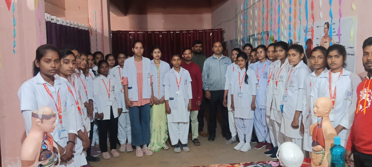 सभी छात्रा